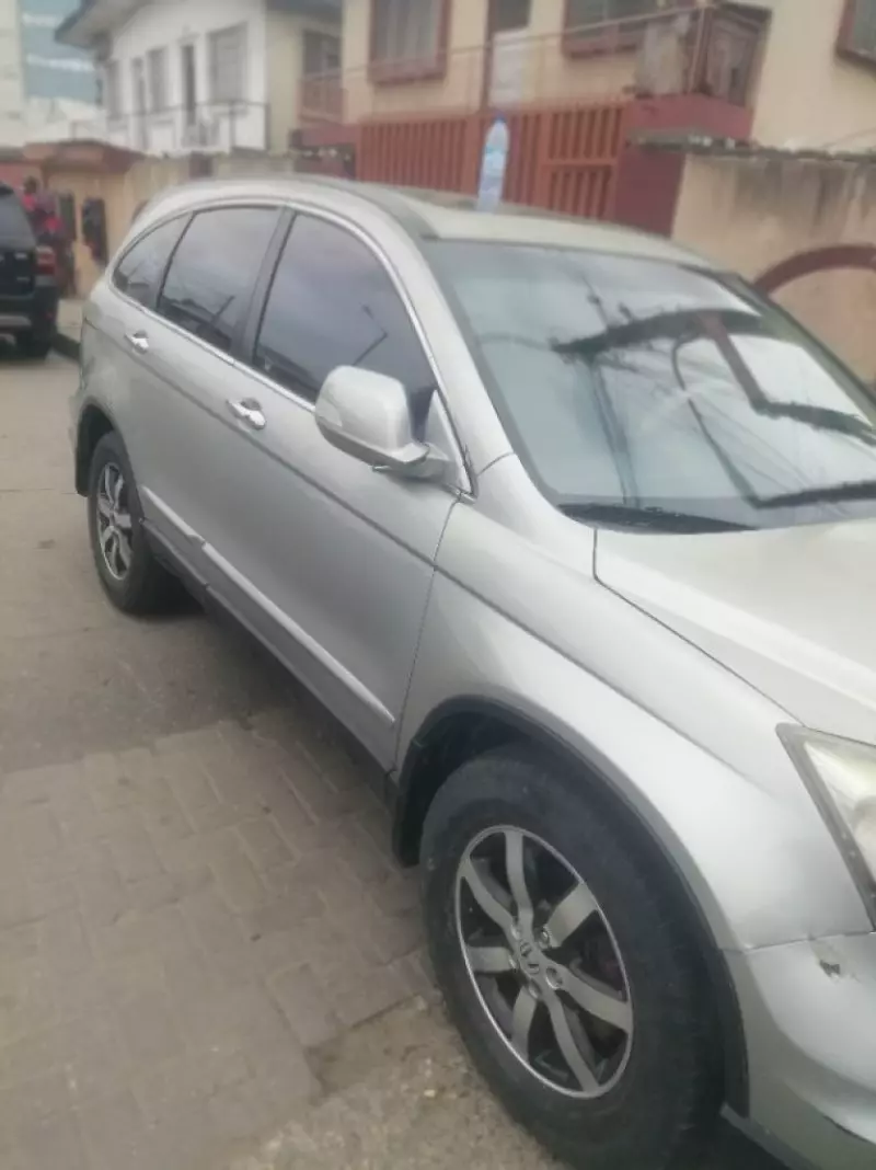 Honda CR-V   - 2008