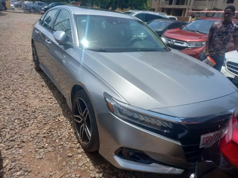 Honda Accord   - 2021