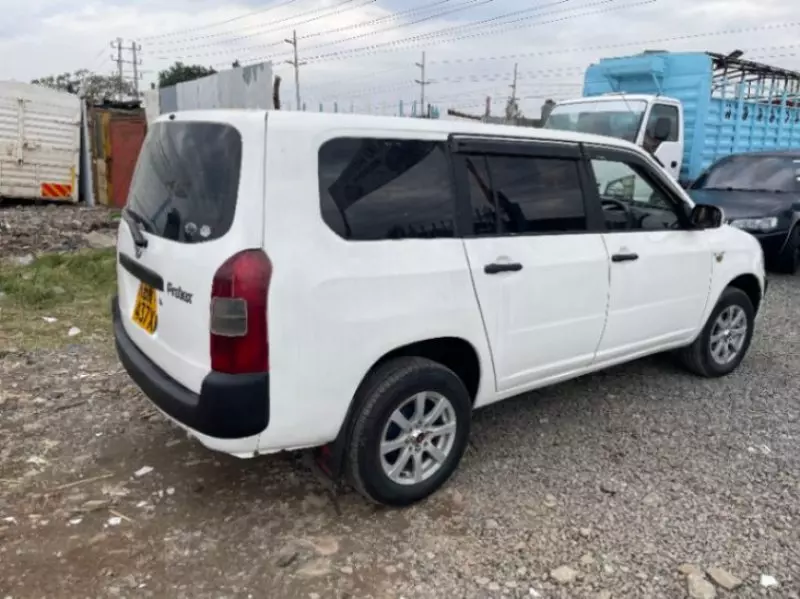 Toyota Probox    - 2013