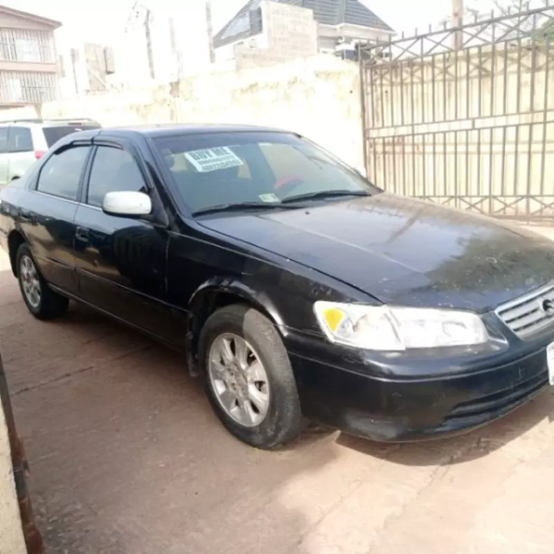 Toyota camry   - 2001