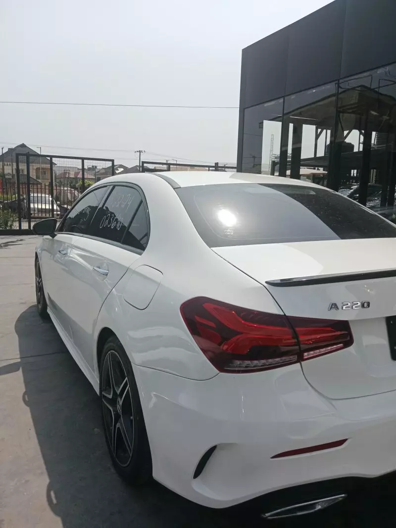Mercedes-Benz A 220   - 2019