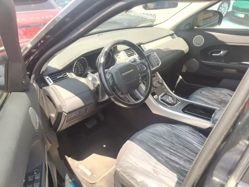 Land Rover Range Rover Evoque   - 2012