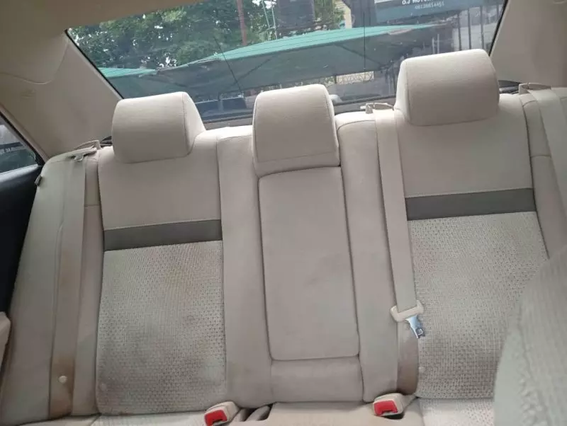 Toyota Camry   - 2013