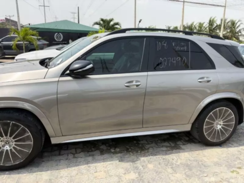 Mercedes-Benz GLE-Class