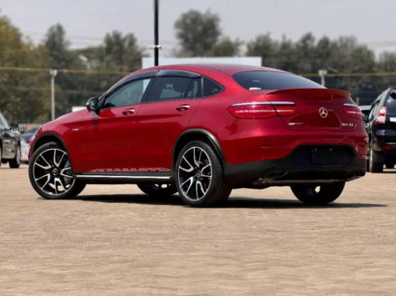 Mercedes-Benz GLC 43 AMG   - 2017