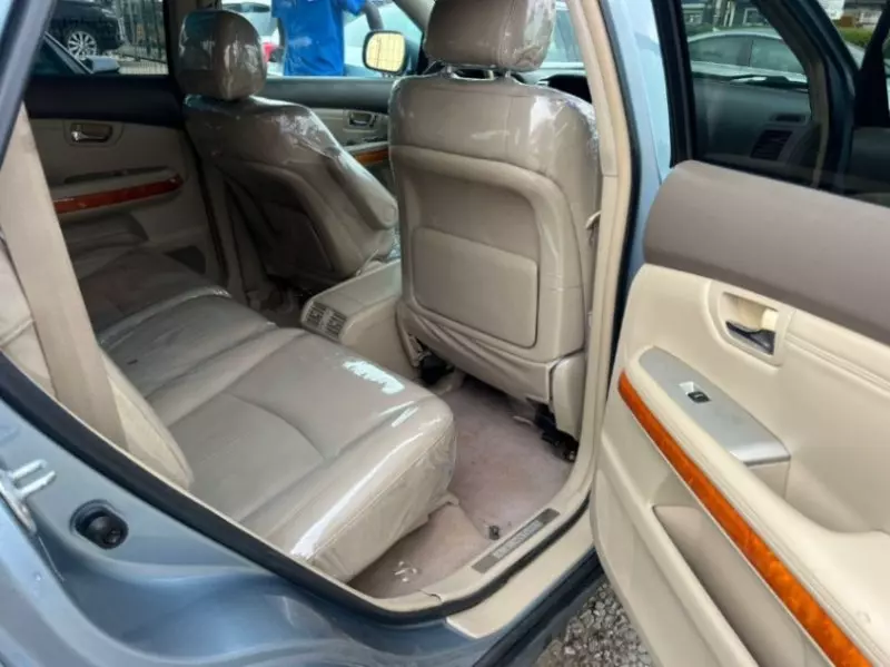 Lexus RX   - 2005