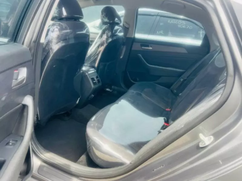 Hyundai Sonata   - 2019