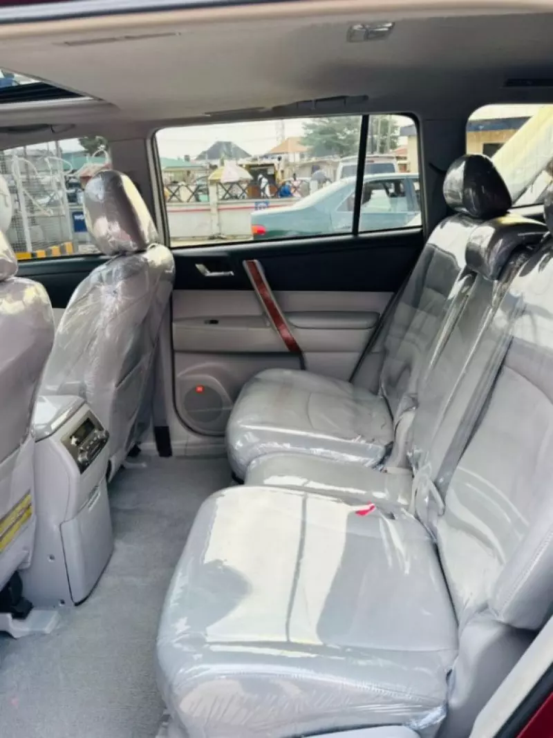 Toyota Highlander   - 2008