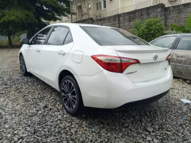 Toyota Corolla Sport   - 2014