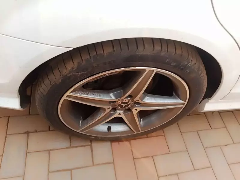 Mercedes-Benz C 180   - 2012