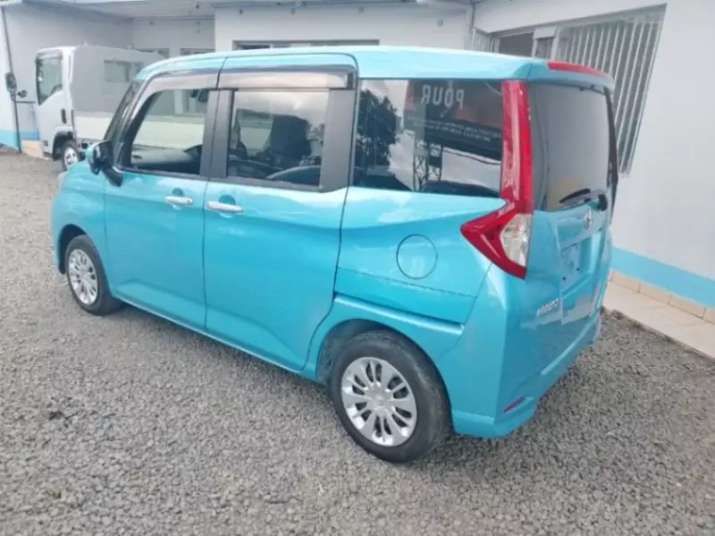 Toyota Roomy   - 2018