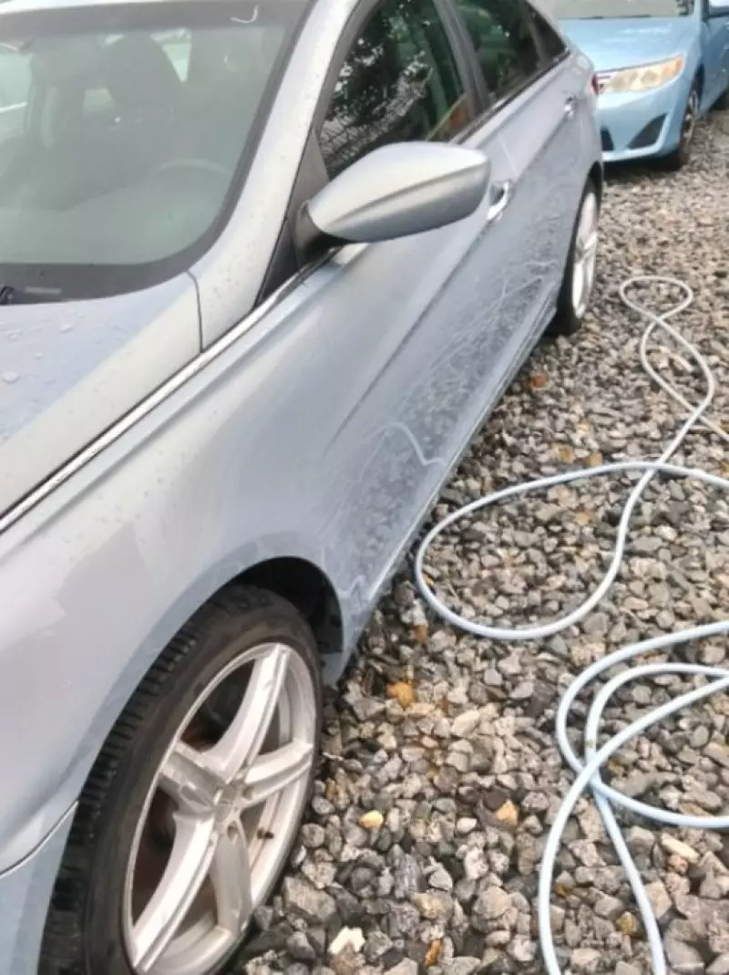 Hyundai Sonata   - 2013