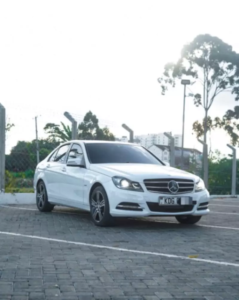 Mercedes-Benz C 200   - 2014
