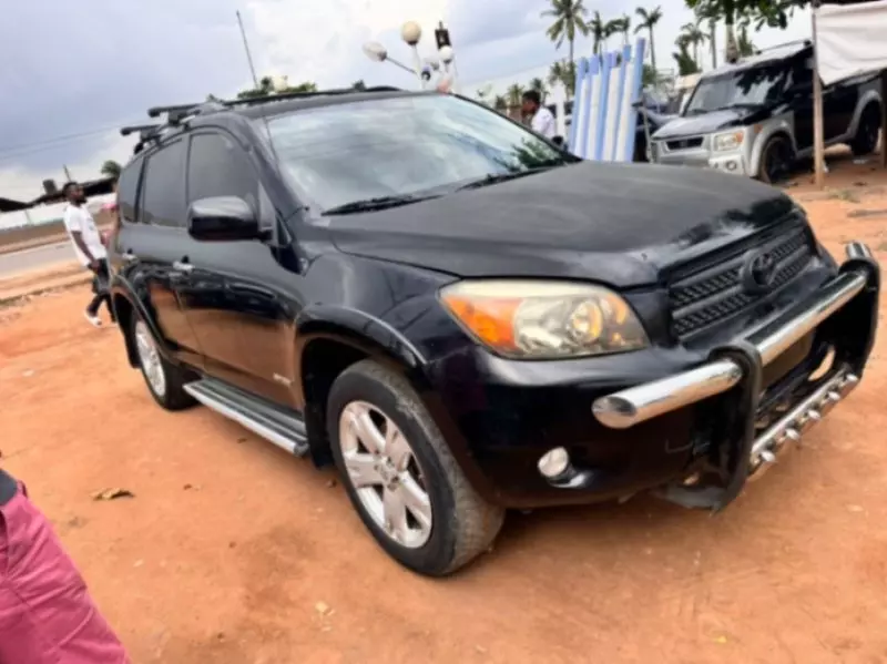 Toyota RAV4   - 2008