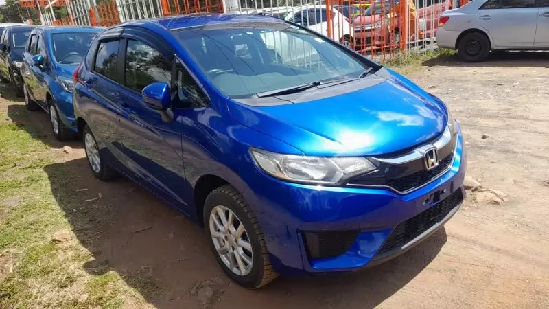 Honda Fit   - 2017