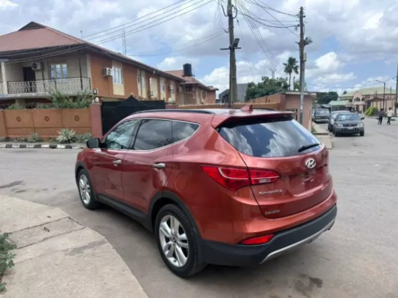 Hyundai SANTA FE 2,4 BVA 4x2 GL   - 2014