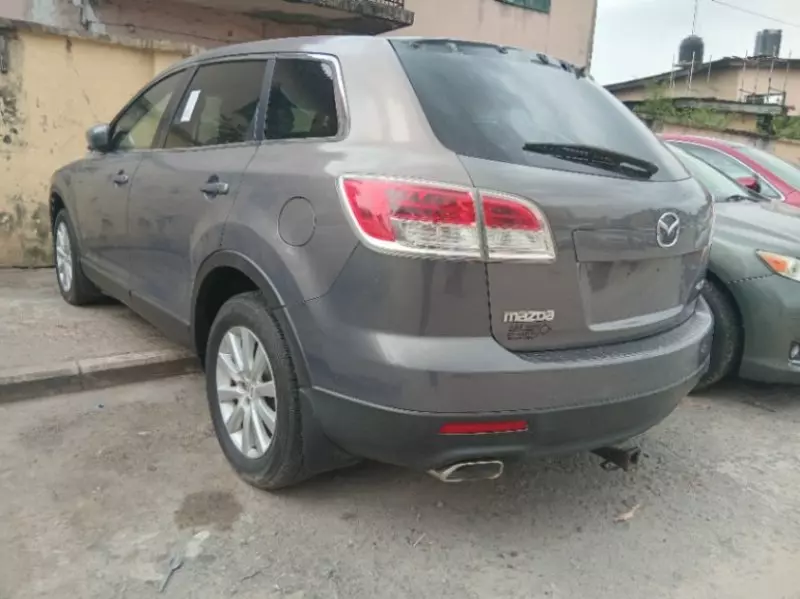 Mazda CX-9