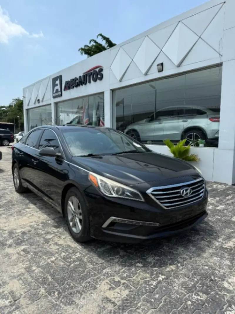 Hyundai Sonata   - 2015