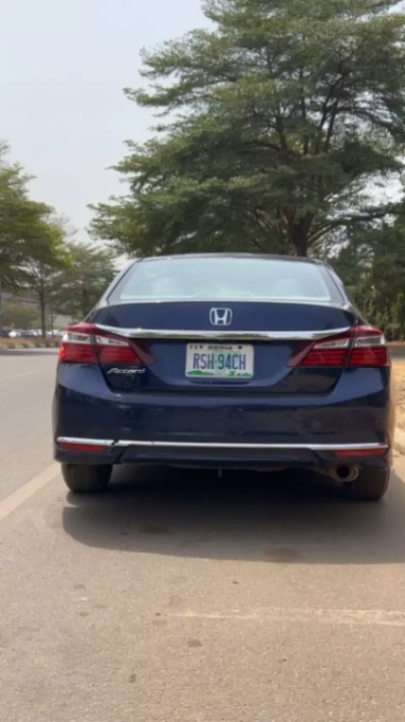 Honda Accord   - 2014