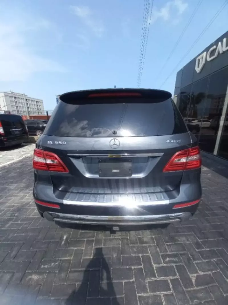 Mercedes-Benz ML 550   - 2013