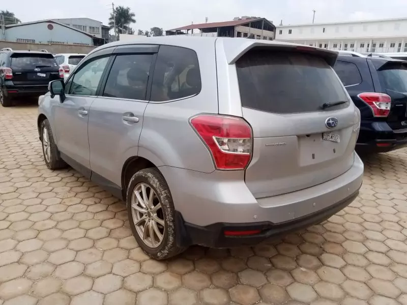 Subaru Forester   - 2015