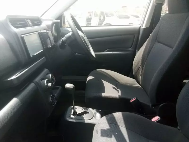 Toyota Probox    - 2017