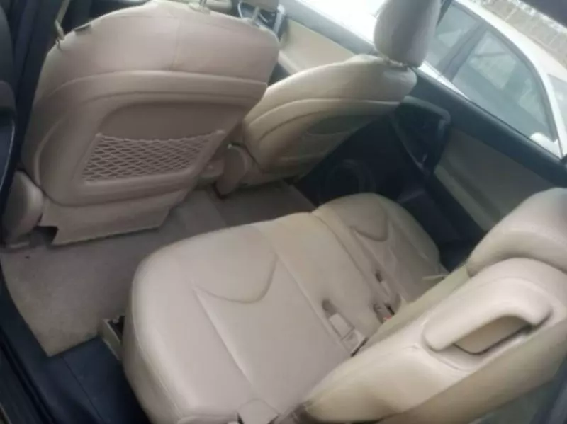 Toyota Rav4   - 2011