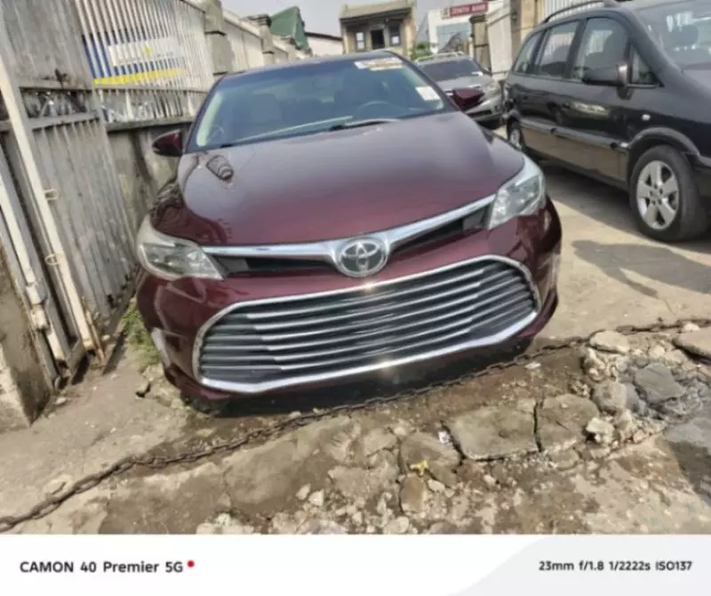 Toyota Avalon - 2014