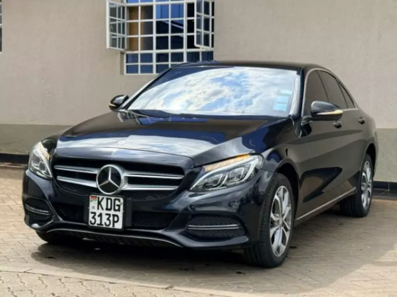 Mercedes-Benz C 200   - 2015