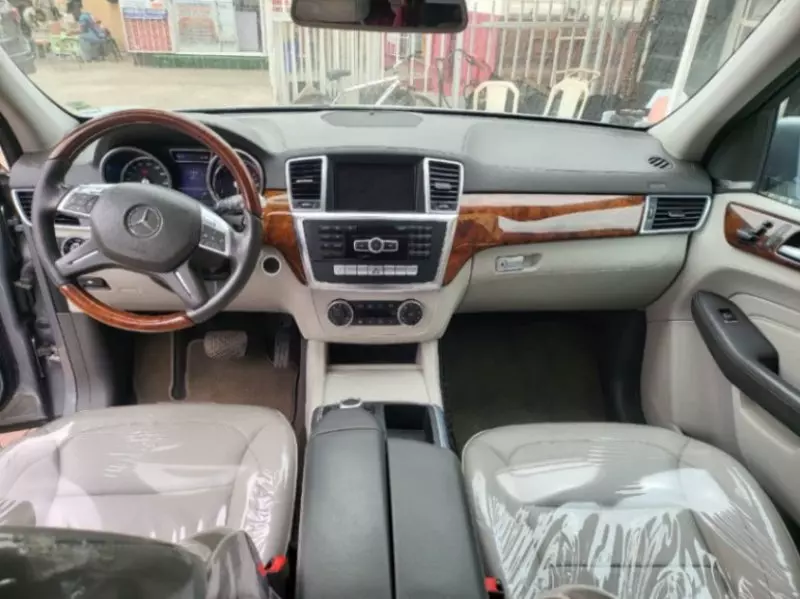 Mercedes-Benz ML-Class - 2013