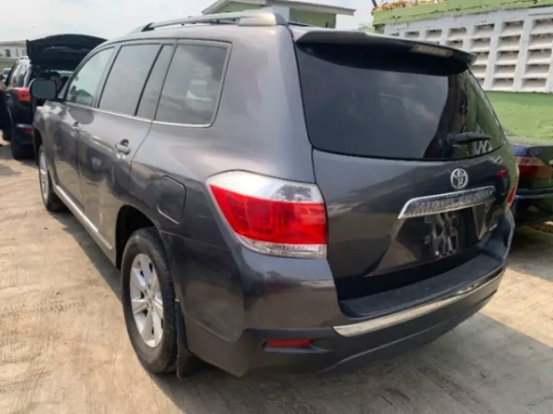 Toyota Highlander - 2013