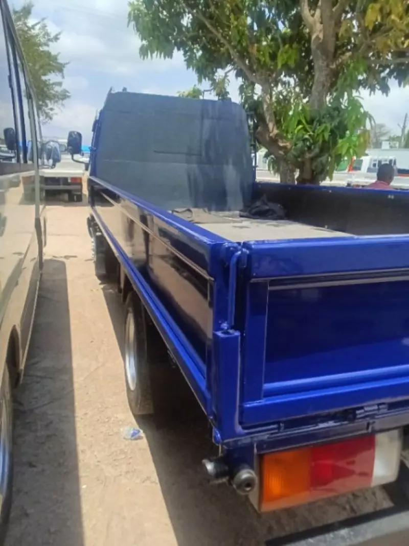 Hyundai Mighty   - 2004