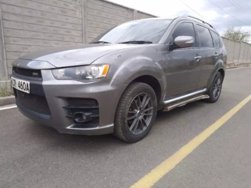 Mitsubishi OUTLANDER   - 2008