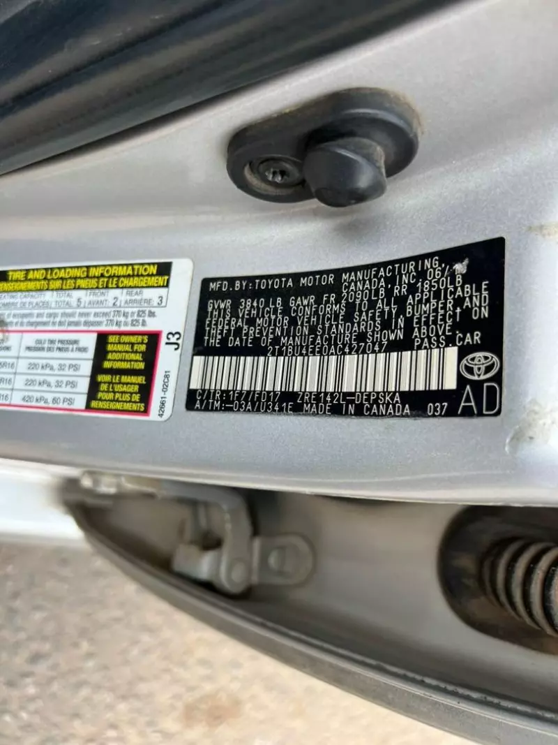 Toyota Corolla   - 2010