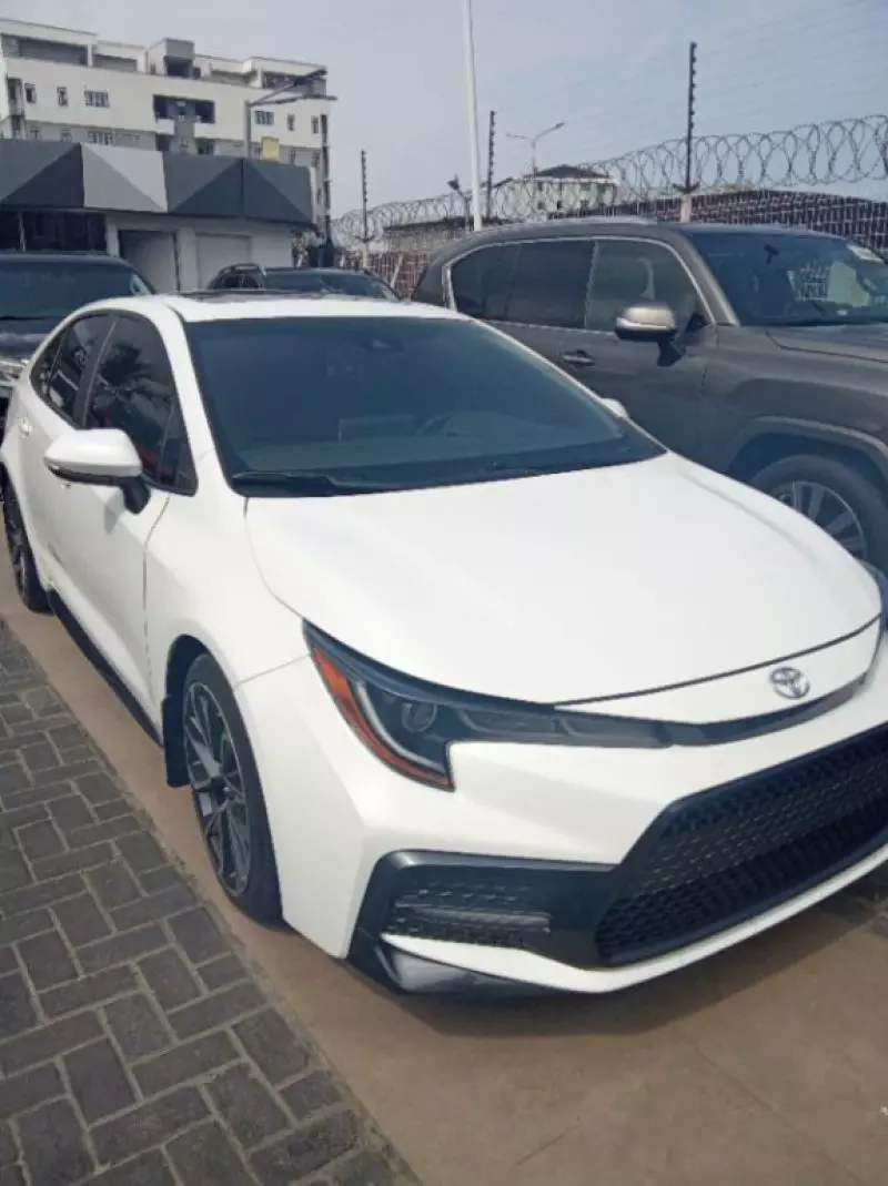 Toyota Corolla   - 2019