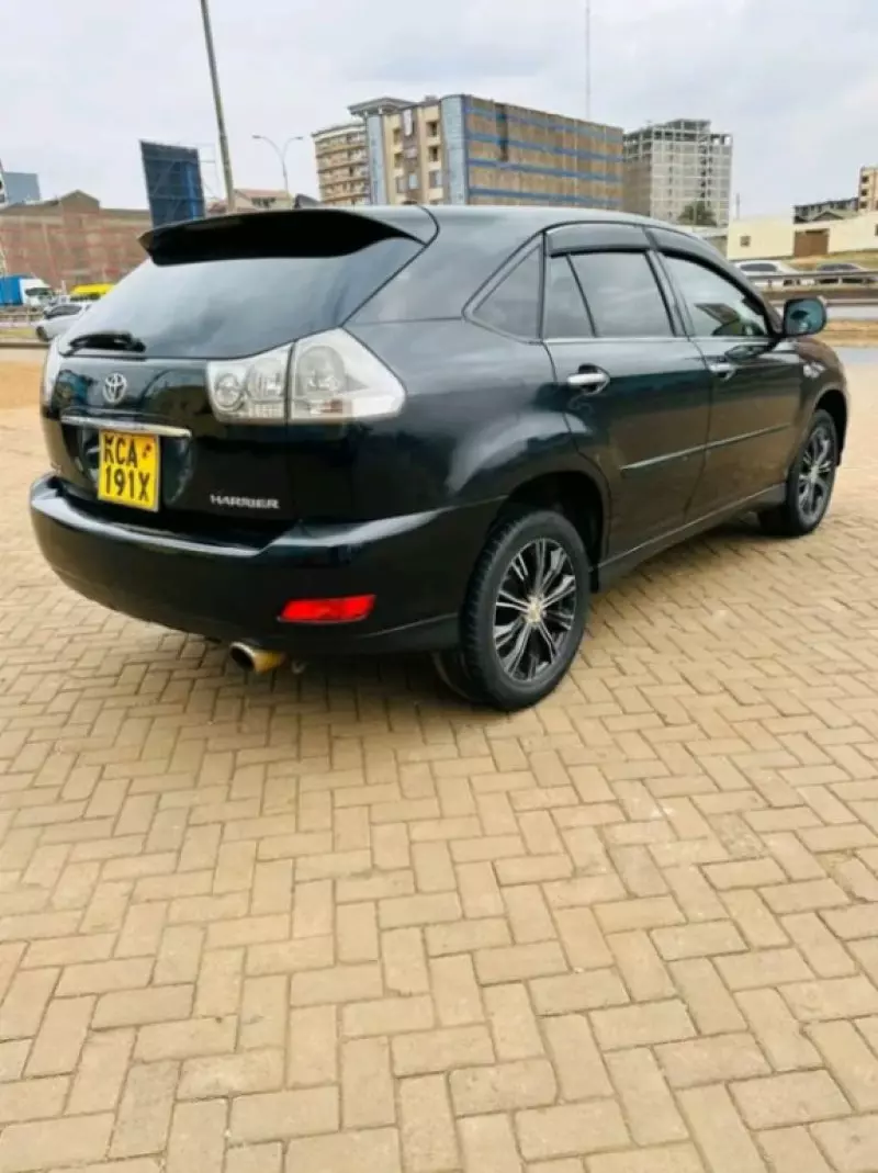 Toyota Harrier   - 2007