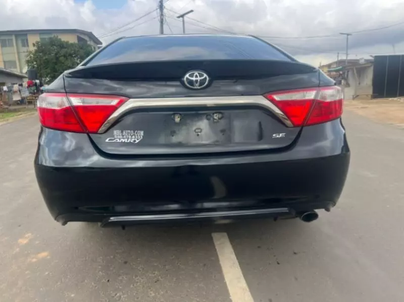 Toyota Camry   - 2017