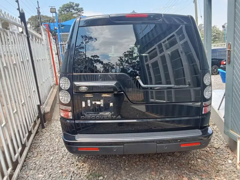 Land Rover Discovery   - 2014