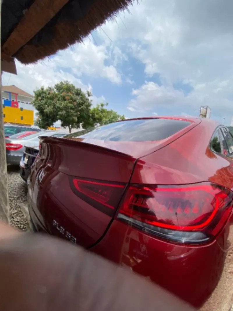 Mercedes-Benz GLE 53 AMG   - 2021