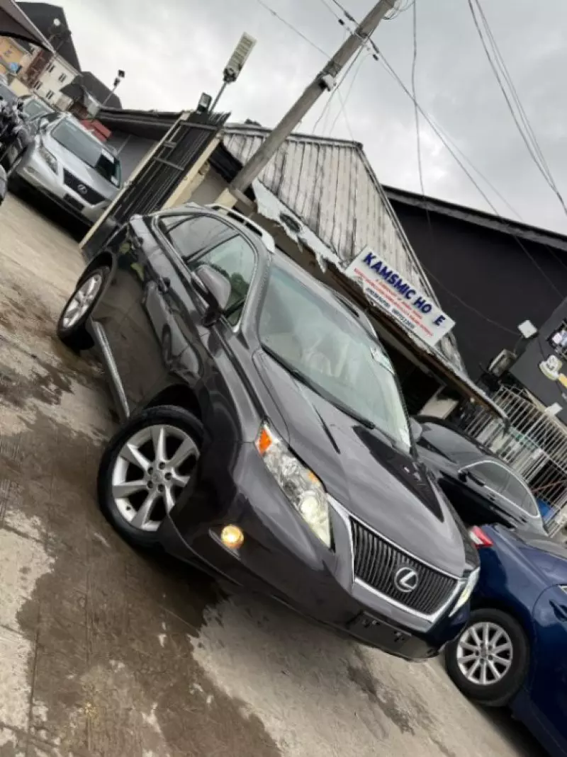 Lexus RX 350   - 2010