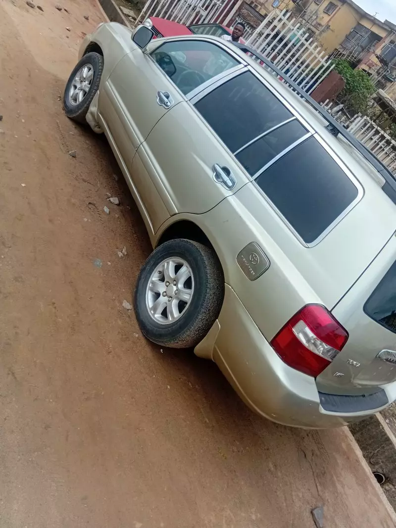 Toyota Highlander   - 2003