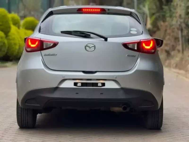 Mazda Demio   - 2018