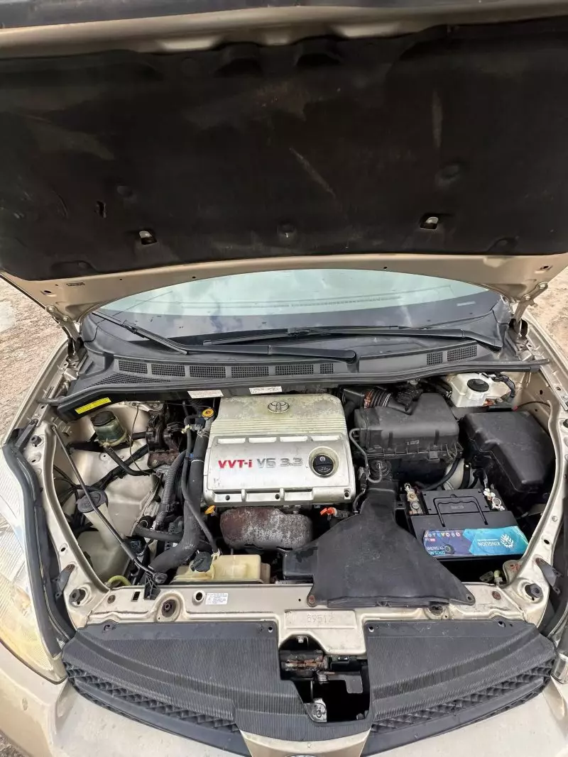 Toyota Sienna   - 2005