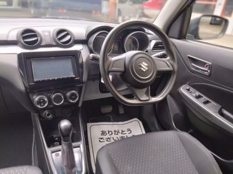 SUZUKI Swift   - 2017