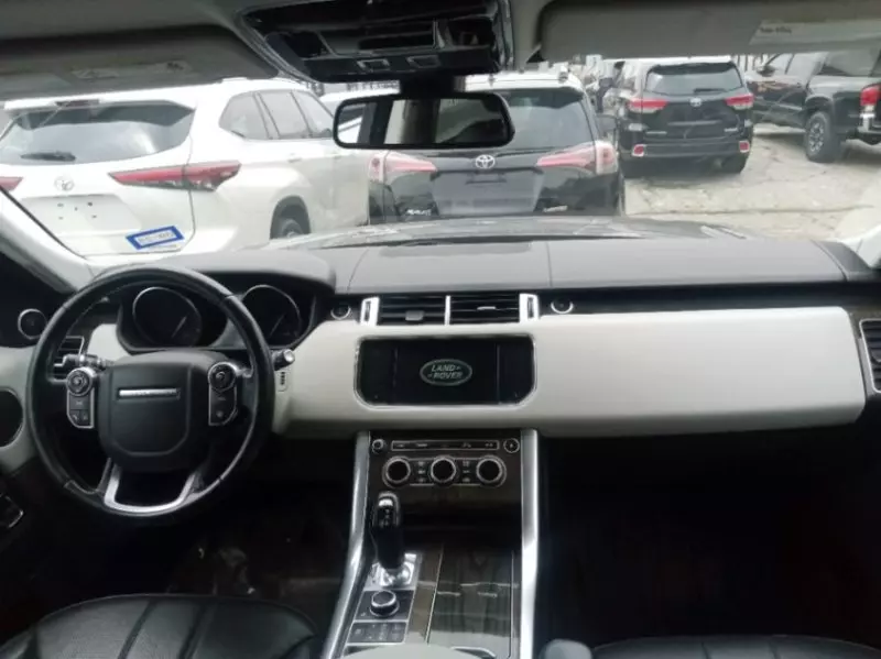 Land Rover Range Rover Sport   - 2015