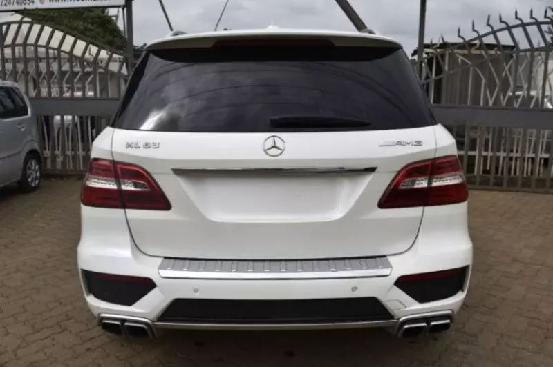 Mercedes-Benz ML 63 AMG   - 2015
