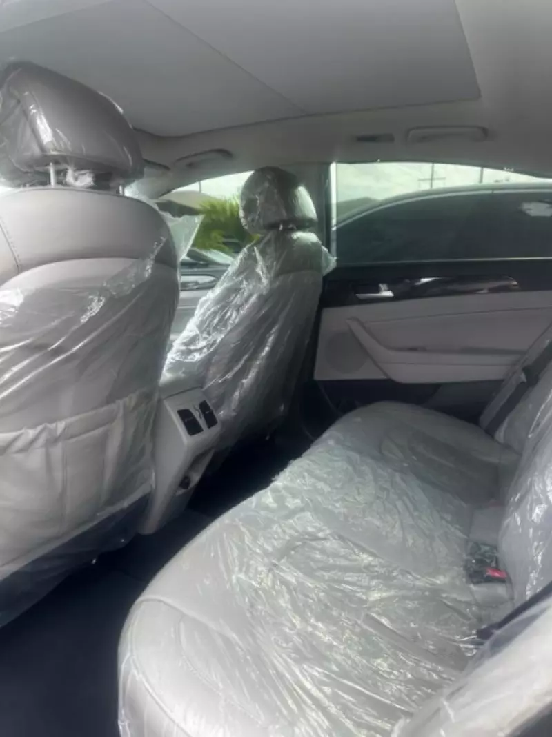 Hyundai Sonata   - 2015