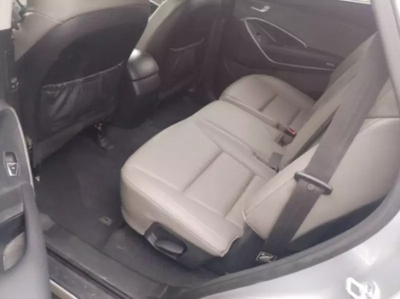 Hyundai Santa Fe   - 2014