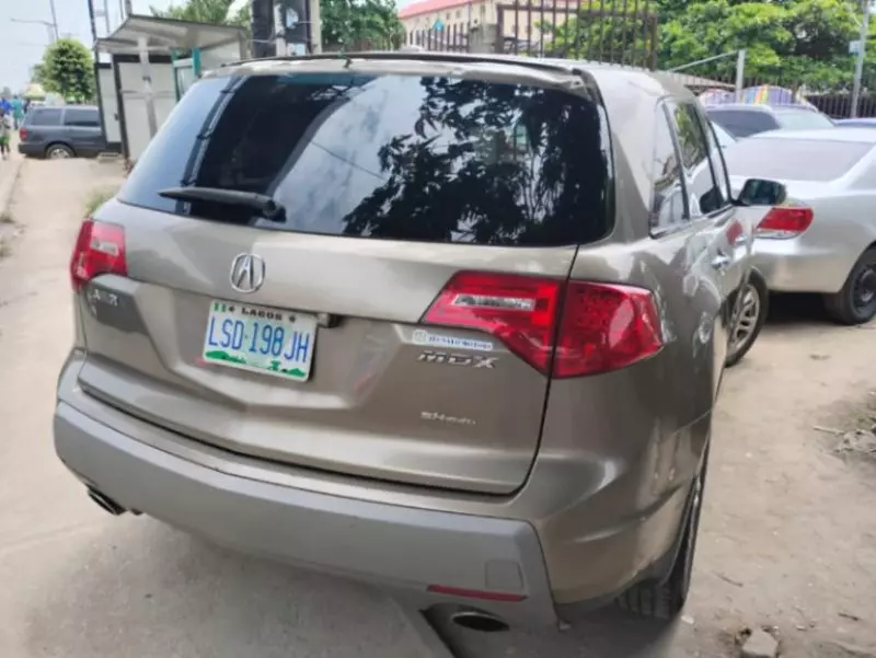 Acura MDX   - 2009