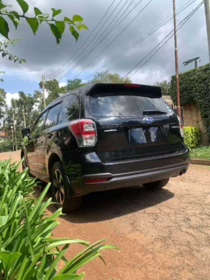 Subaru Forester   - 2017